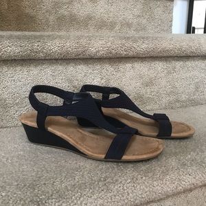 Alfani Navy Wedge Sandals size 7.5